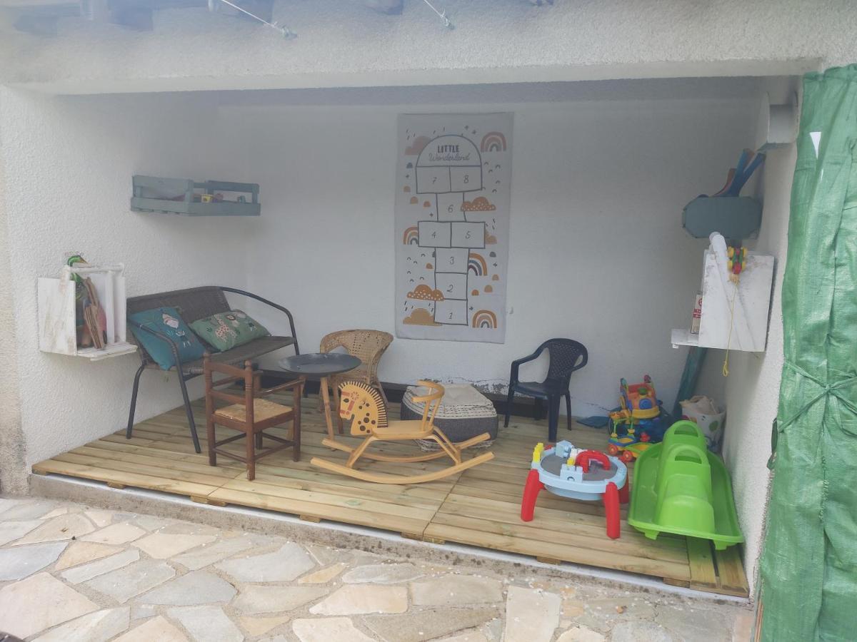 Ozoo Holiday home